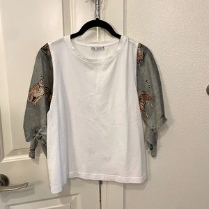 Zara Short Sleeve Tshirt/Silk Top